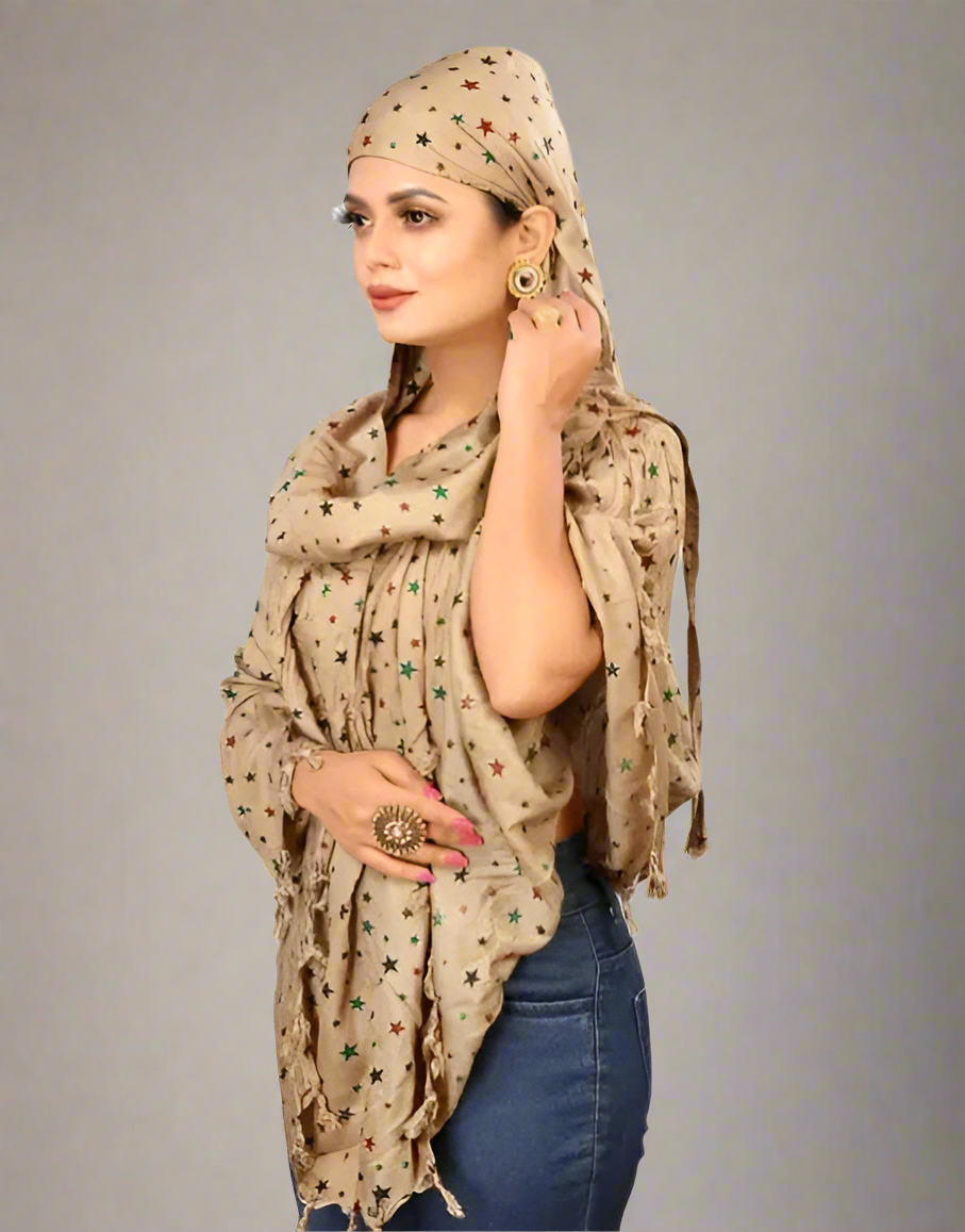 Elegant Printed Free Size Naqab with Head Cap – Stylish & Modest