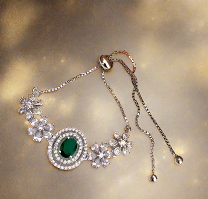Elegant Floral Crystal Bracelet for Women – Adjustable Luxury Design