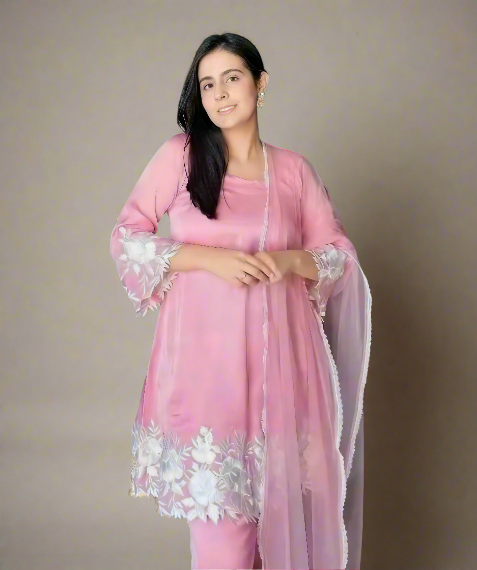 Aaliyah - Embroidered Pink Salwar Kameez Set