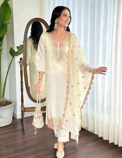 Dil-e-Nur Chanderi Silk Ivory Kurta Set