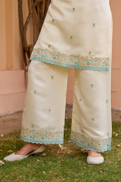 Saira-e-Bahar Chanderi Silk Cream Kurta Set