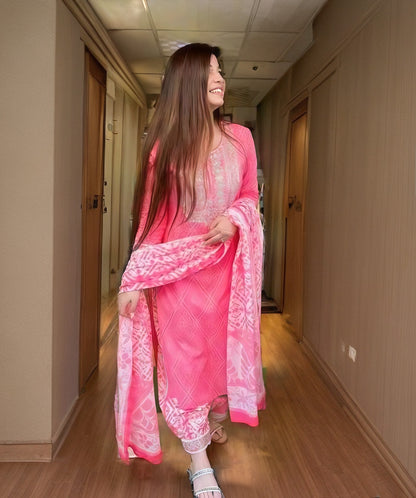 Roshni-e-Gul Rayon Pink Kurta Set